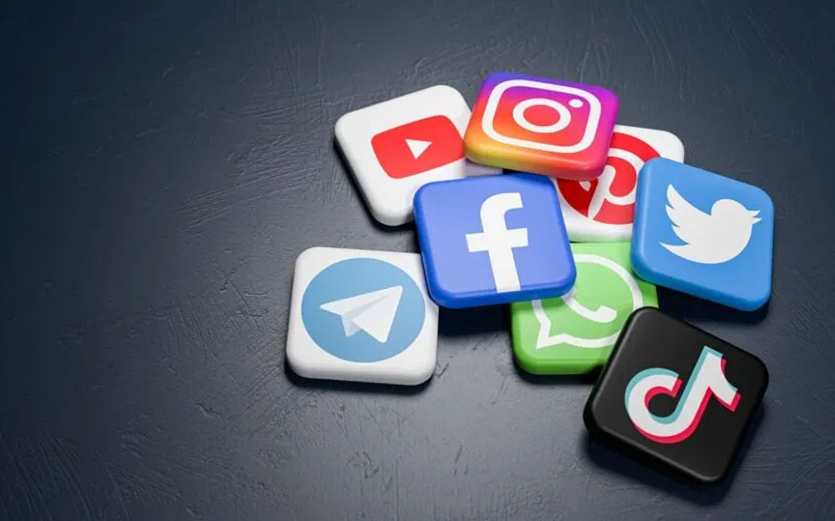 An image showing social media app icons laying in a pile